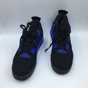 Meet your Posher, Doinic